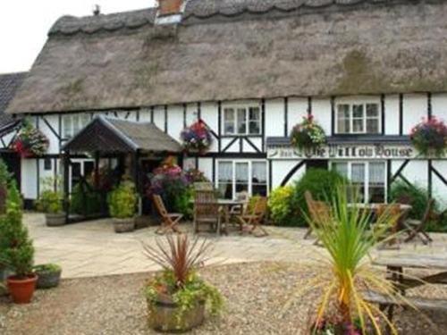 The Willow House Watton Exterior photo